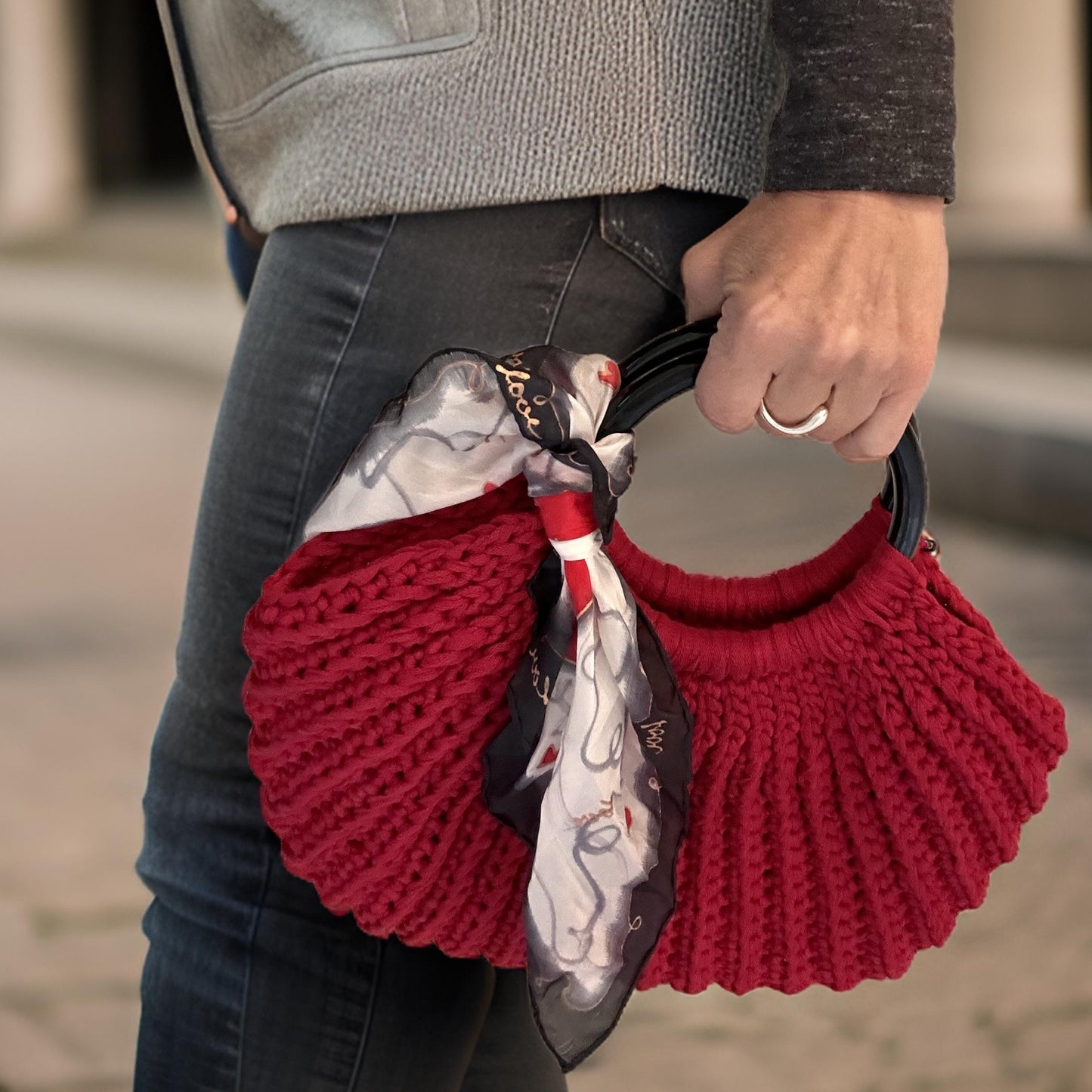 Crochet Shell Purse