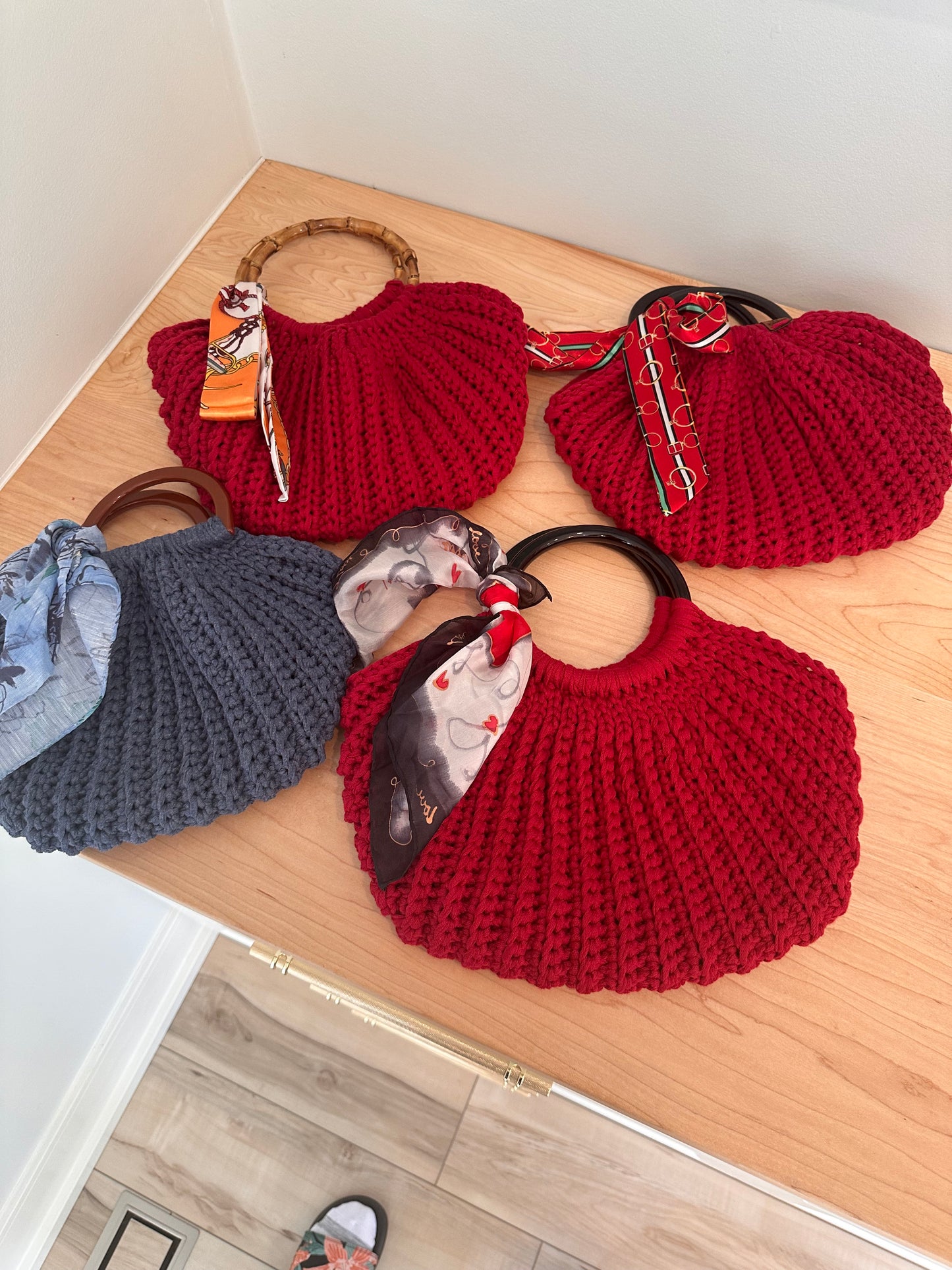 Crochet Shell Purse